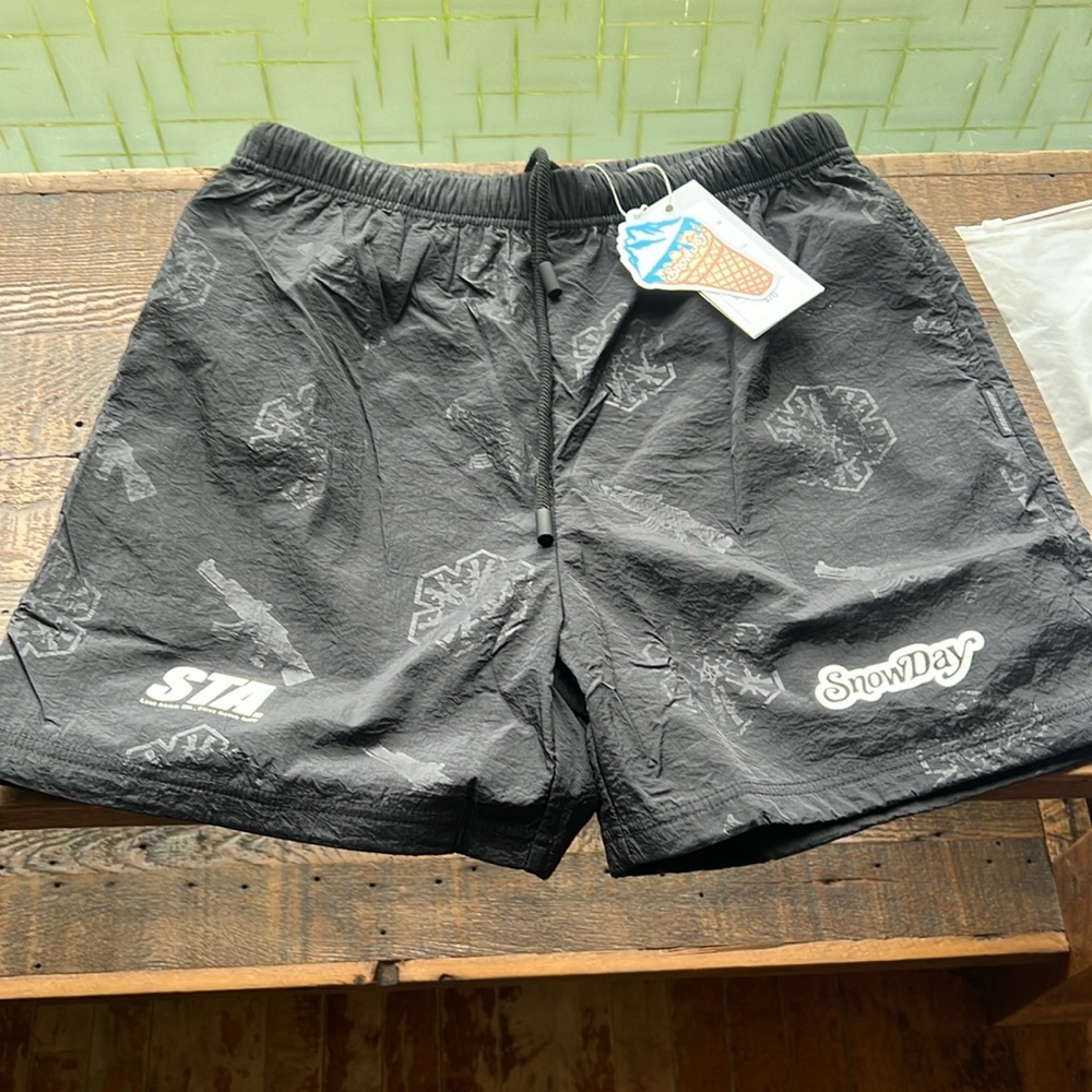 Snow Day Shorts